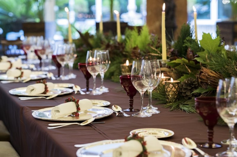 Mesa decorada para Navidad